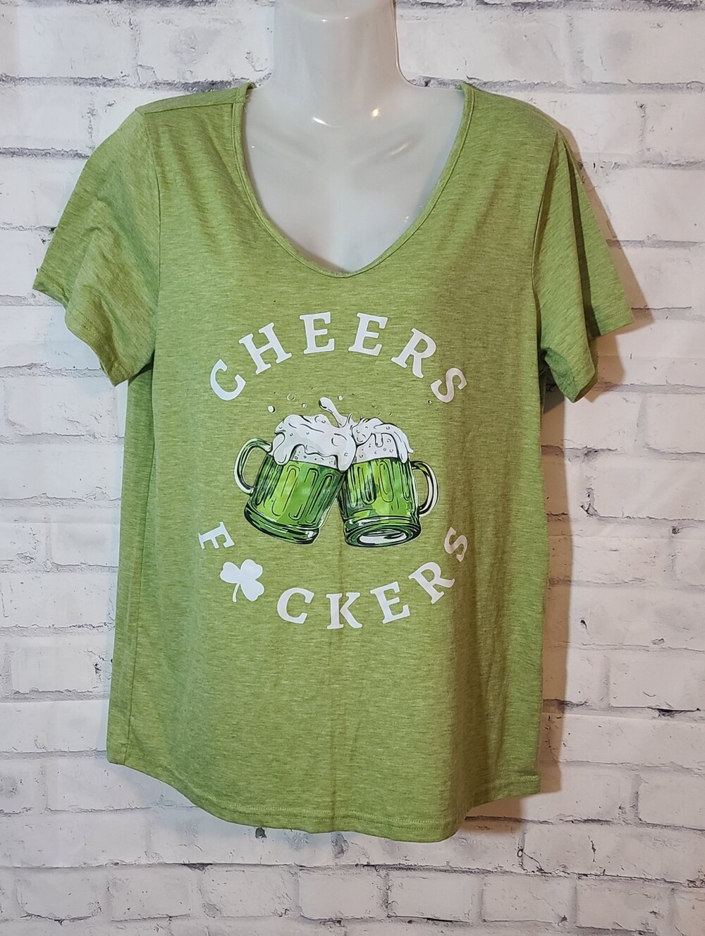 Women's Green Cheers F*ckers Beer St. Patrick Graphic V-Neck Short Sleeve Tee M